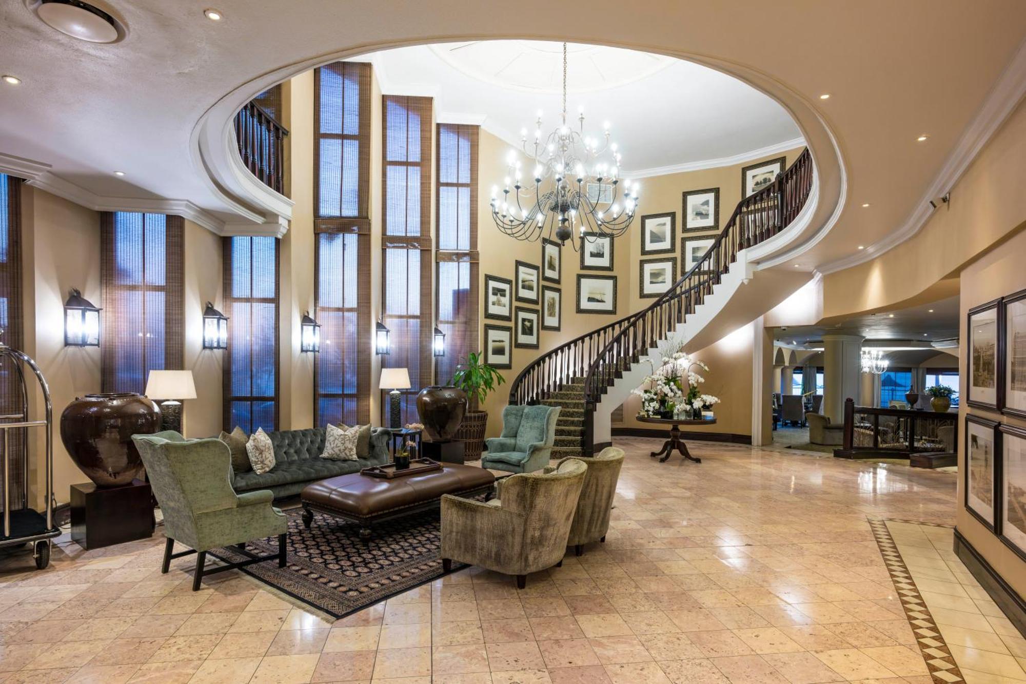 Beverly Hills Durban Eksteriør billede The interior of the hotel